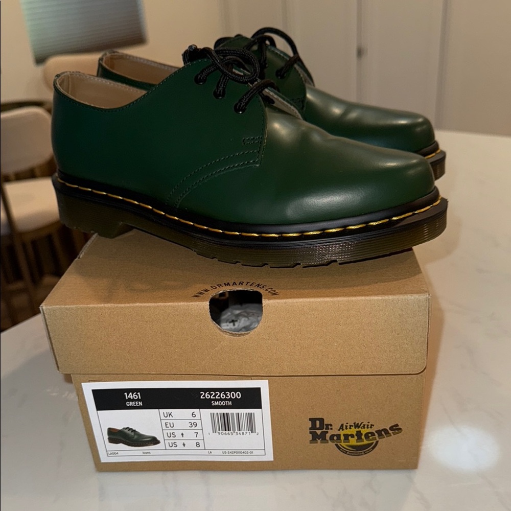 Dr. Martens Men's Green Leather Shoes